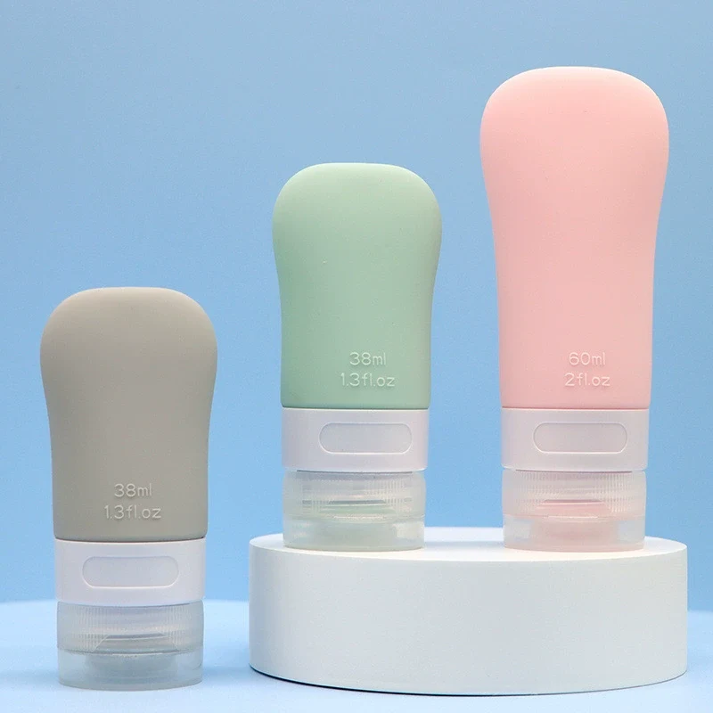 Bouteille cosmétique de voyage en silicone de style féminin 38 ml